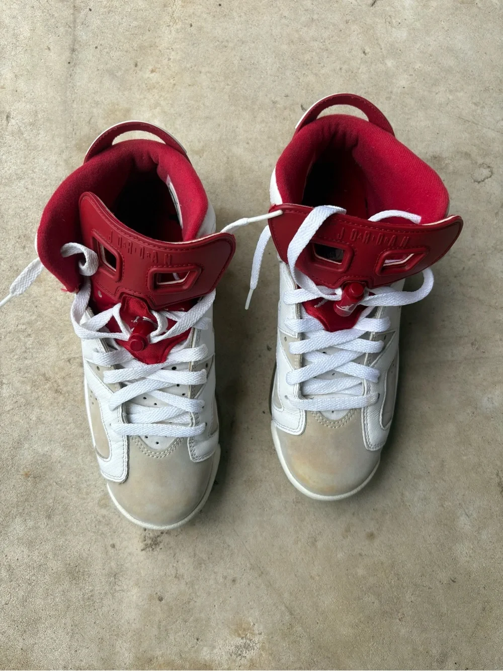 Nike Air Jordan 6 Retro 